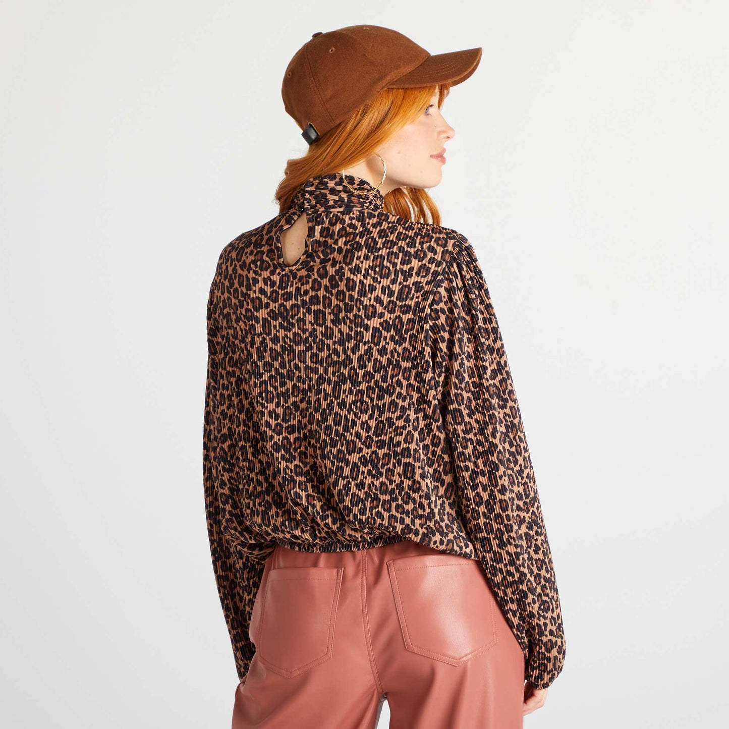 Blouse pliss e col montant Marron