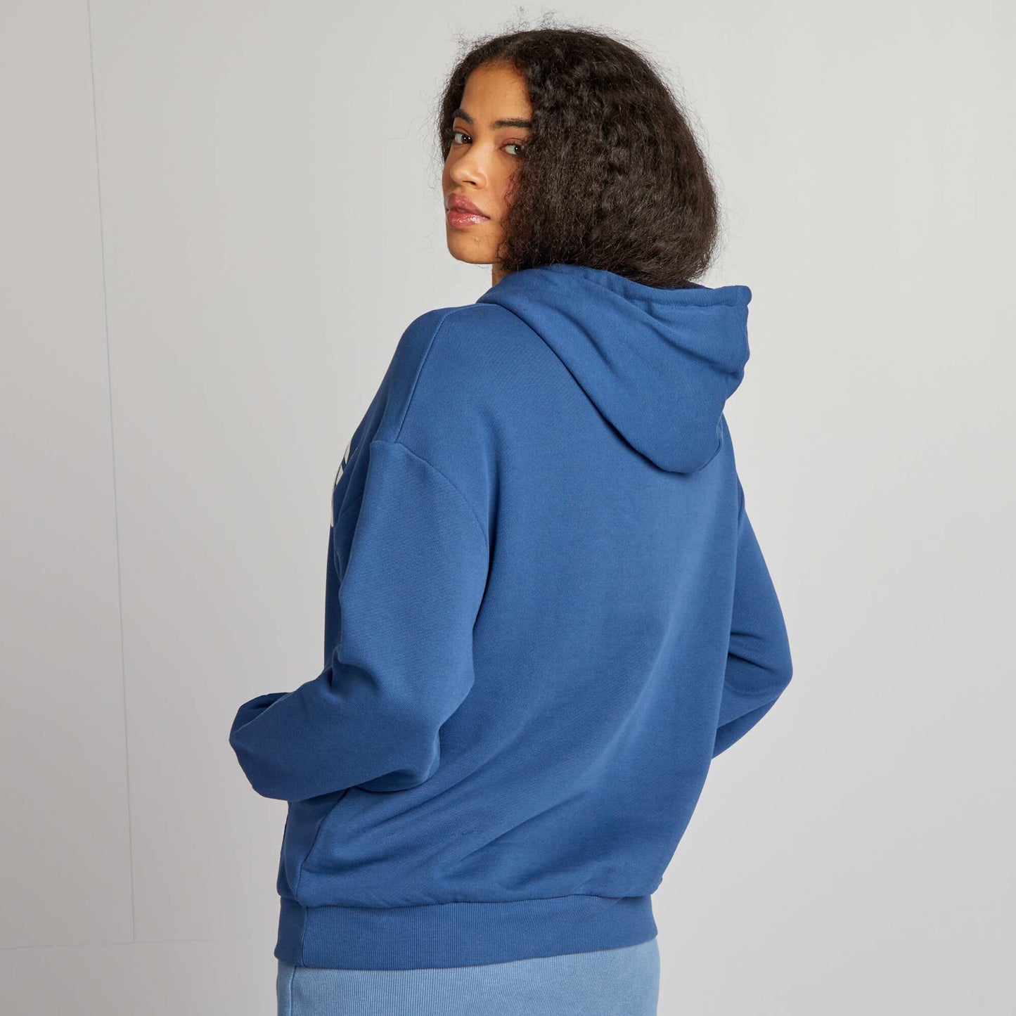 Sweat   capuche 'San Diego' avec poche kangourou Bleu