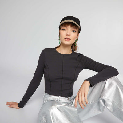 T-shirt court surpiqures apparentes Gris