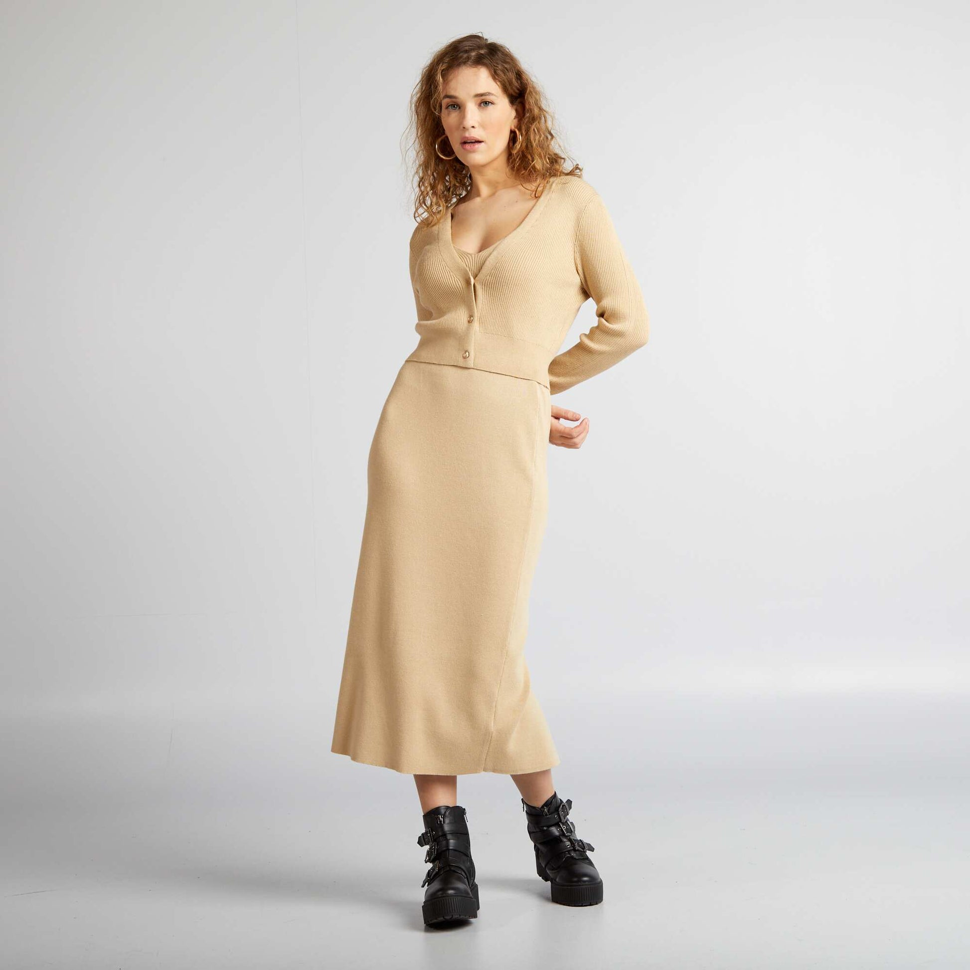 D bardeur en tricot bretelles Beige