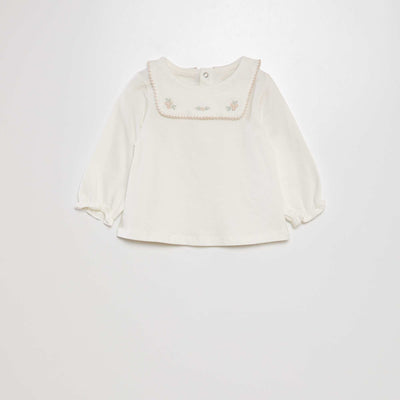 T-shirt manches longues à grand col blanc