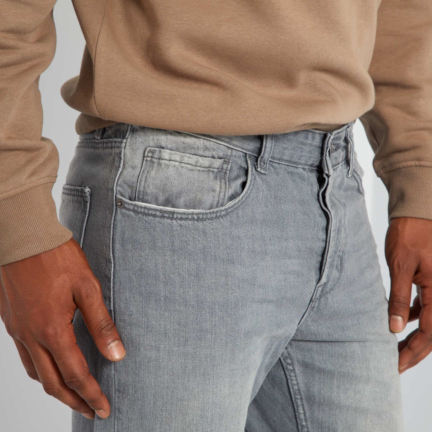 Jean regular - L32 Gris