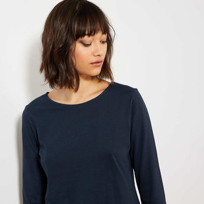 T-shirt basique col bateau bleu marine