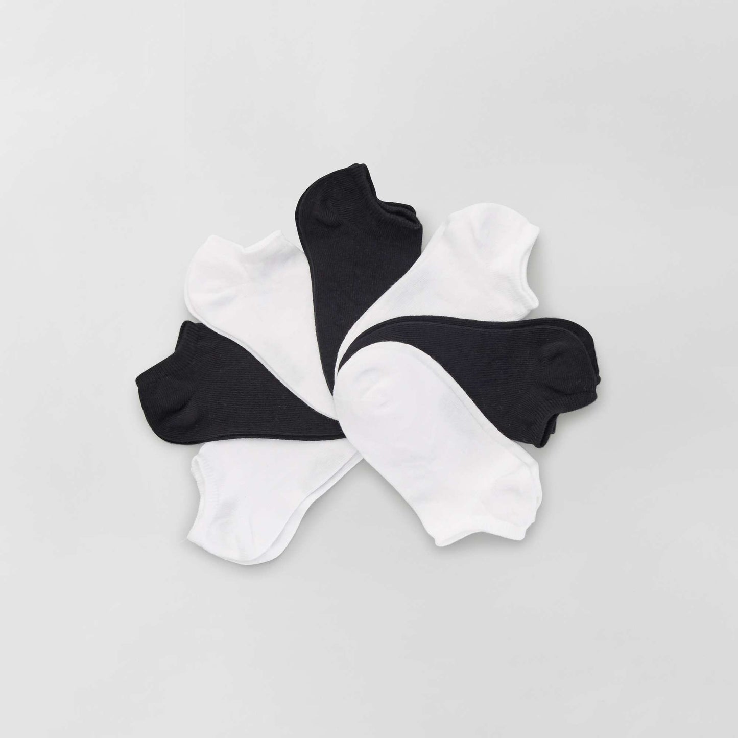 Lot de 7 paires de chaussettes invisibles blanc/noir