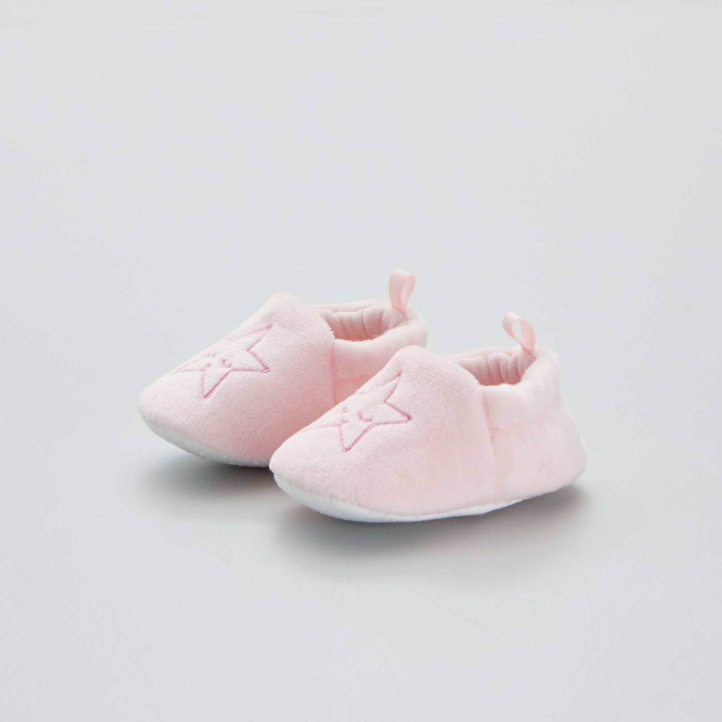 Chaussons bébé brodé - étoile rose