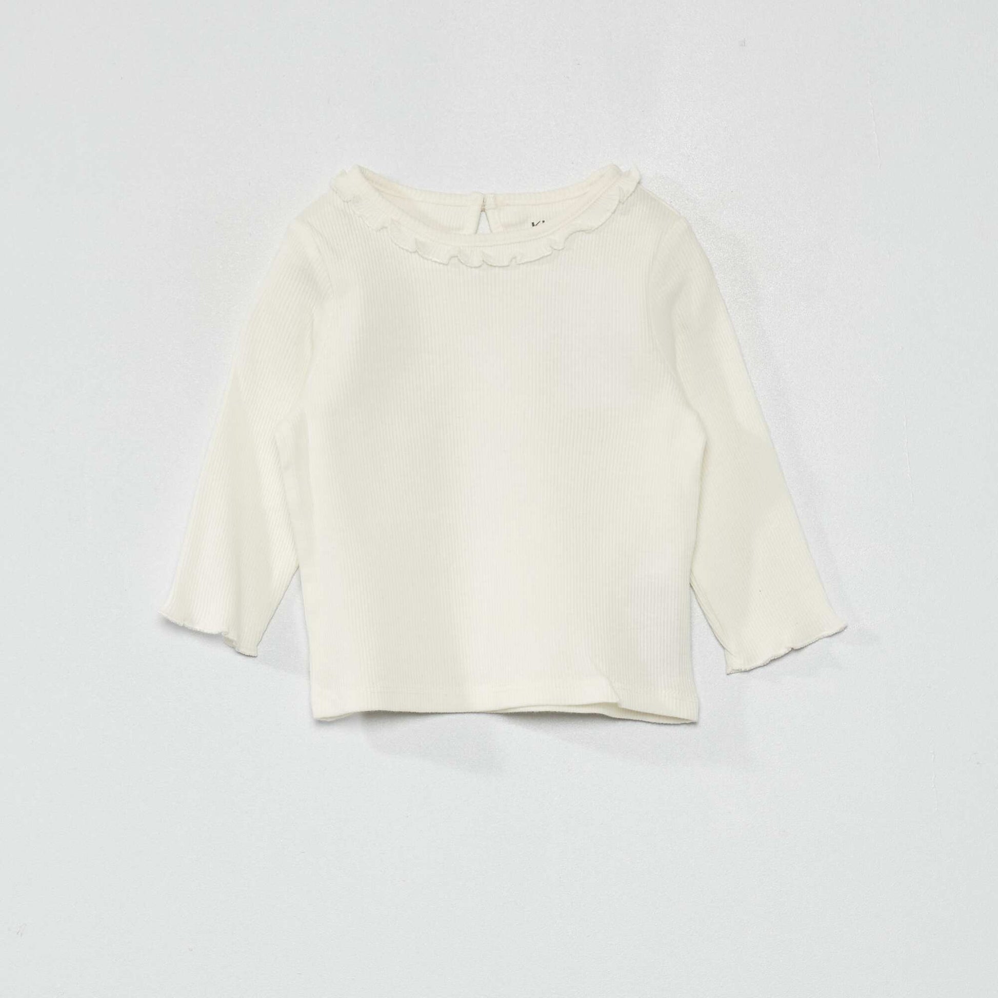 T-shirt en maille c tel e col volant blanc