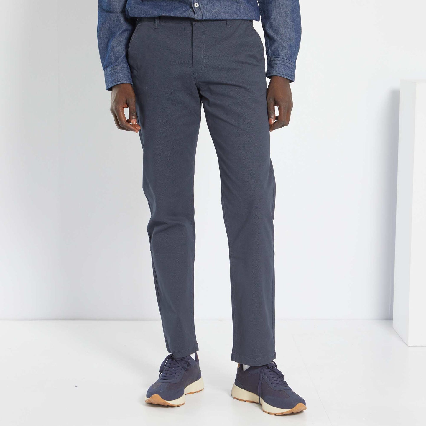 Chino regular avec imprim sur toile Bleu marine