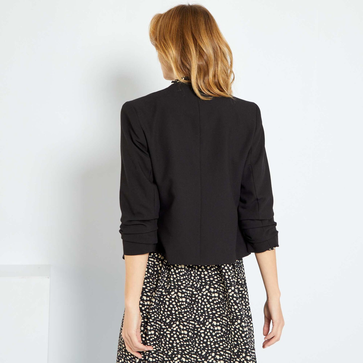 Veste courte type blazer noir