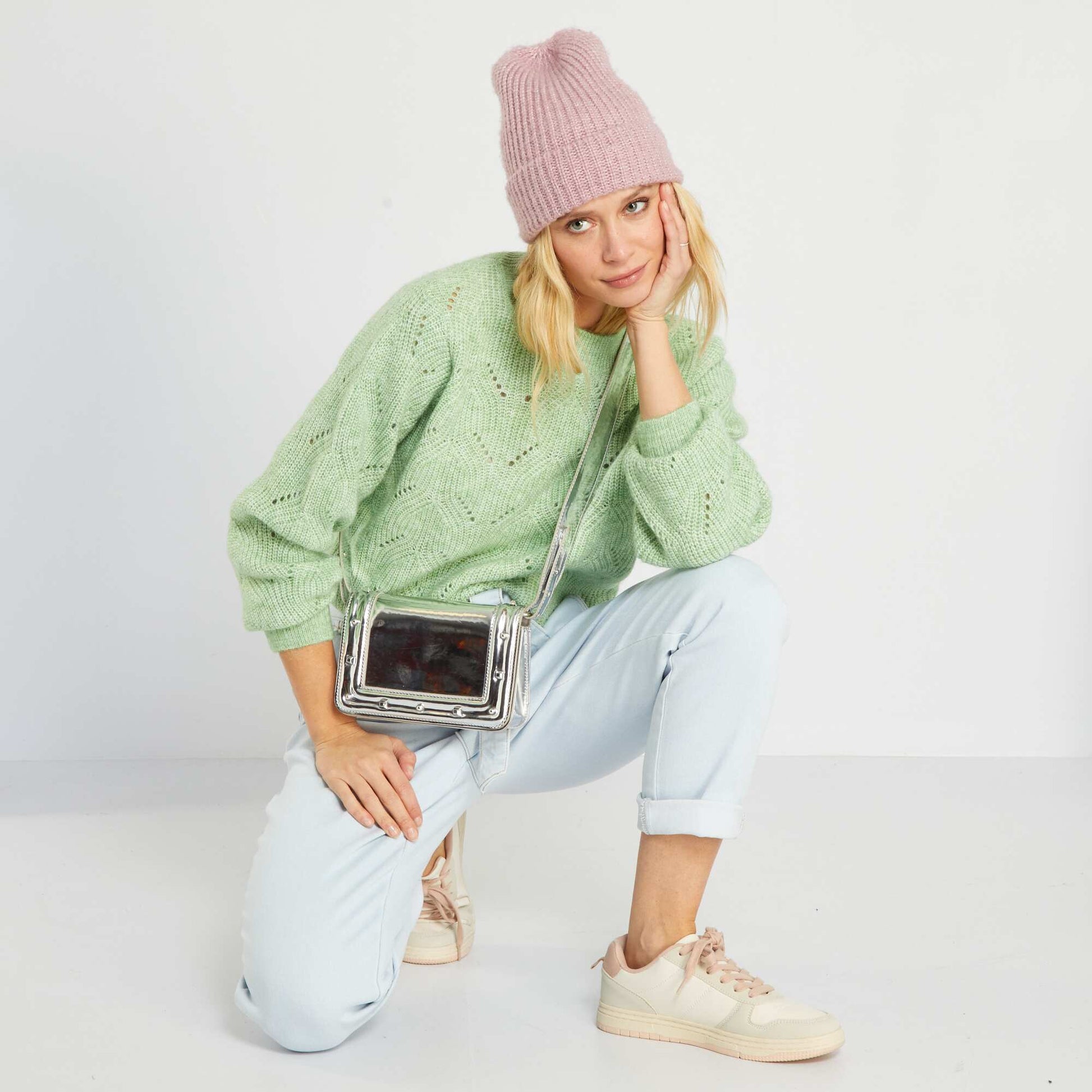 Pull chaud en maille chin e et ajour e vert iris