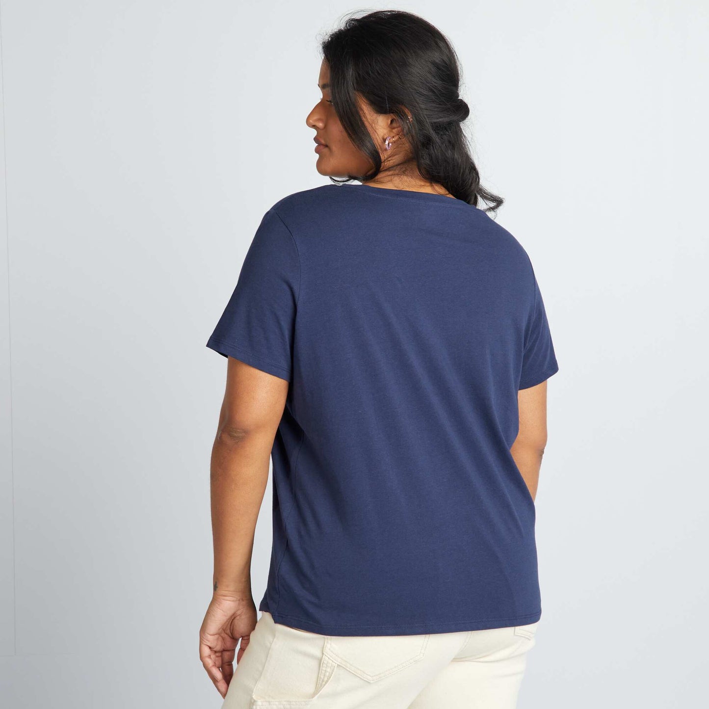T-shirt en jersey à col V bleu noir