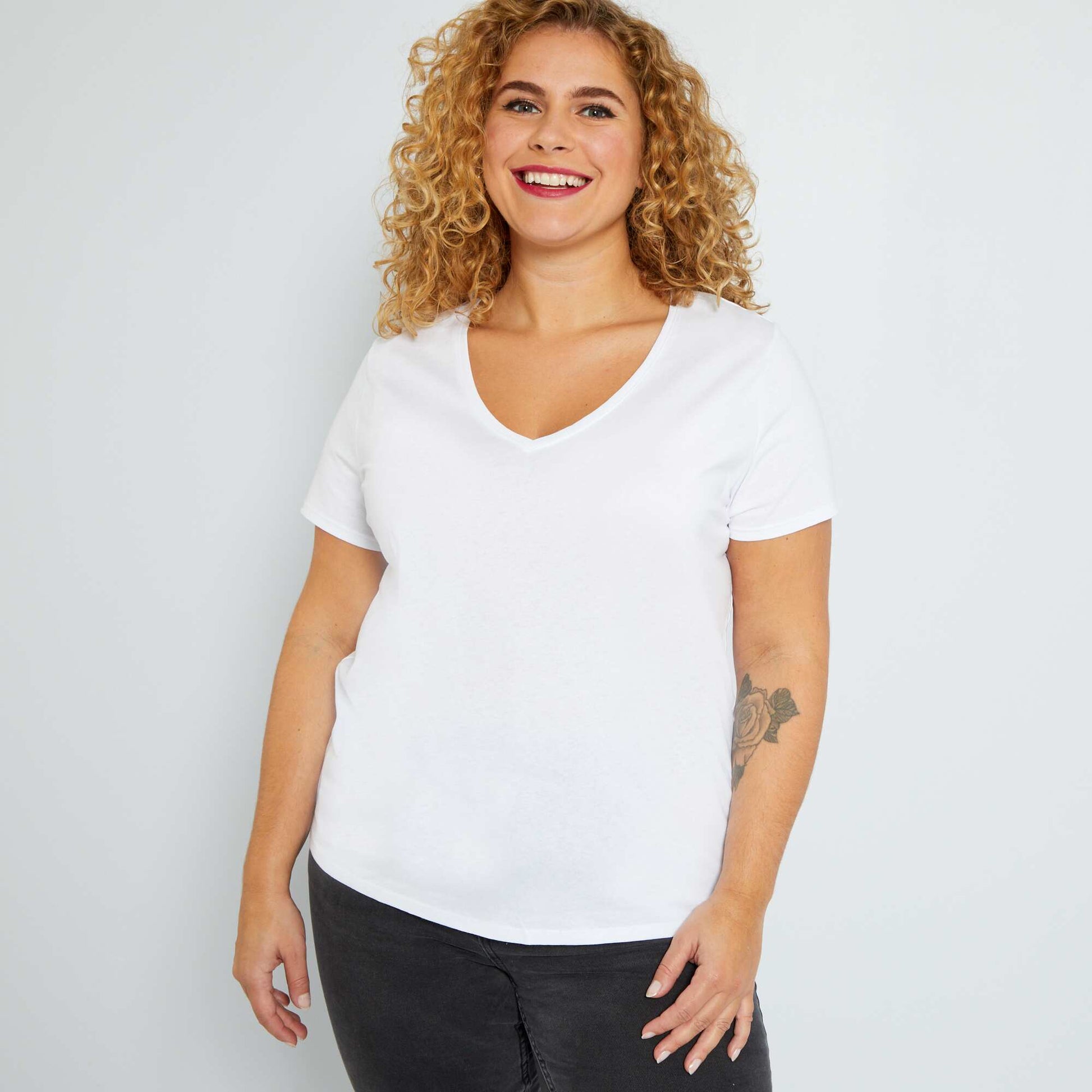 T-shirt en jersey col V blanc