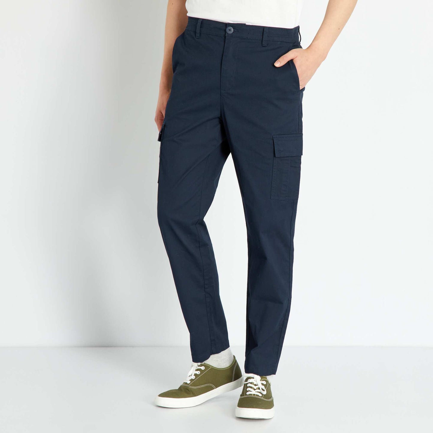 Pantalon chino avec poches cargos Bleu marine