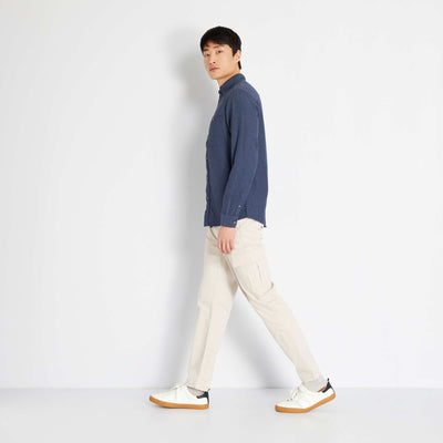 Pantalon chino avec poches cargos gris beige