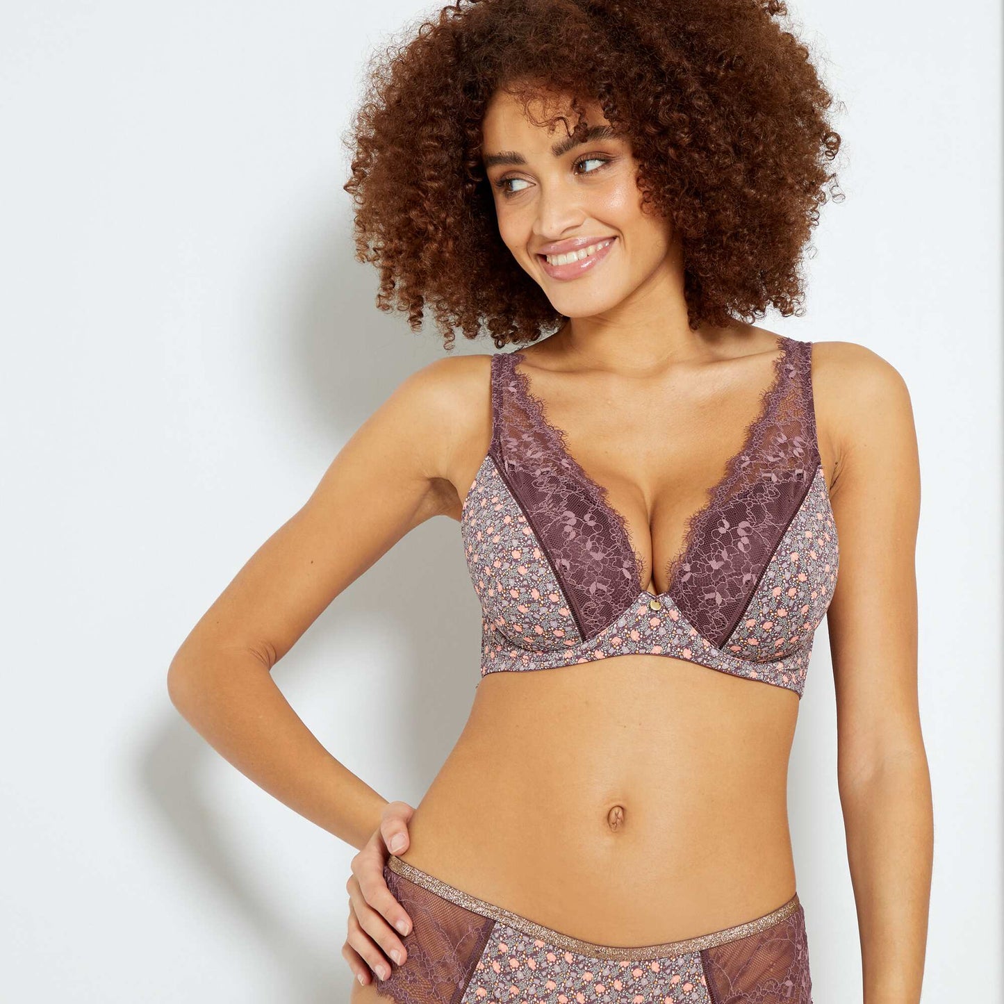 Soutien-gorge ampliforme D&E violet