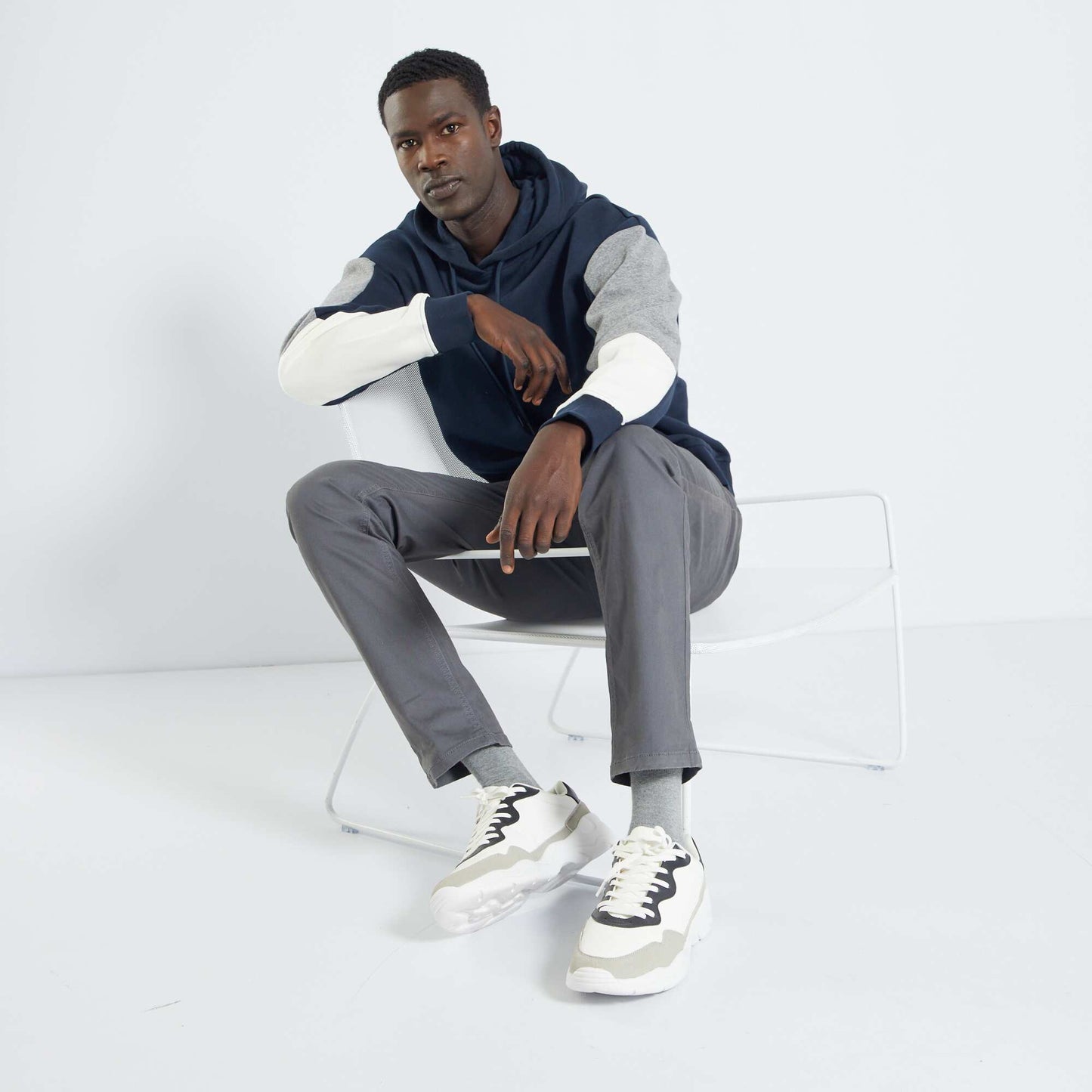 Sweat capuche en molleton color-block Bleu marine