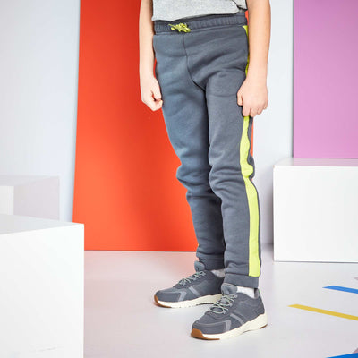Pantalon jogging avec bandes contrastantes Gris/vert
