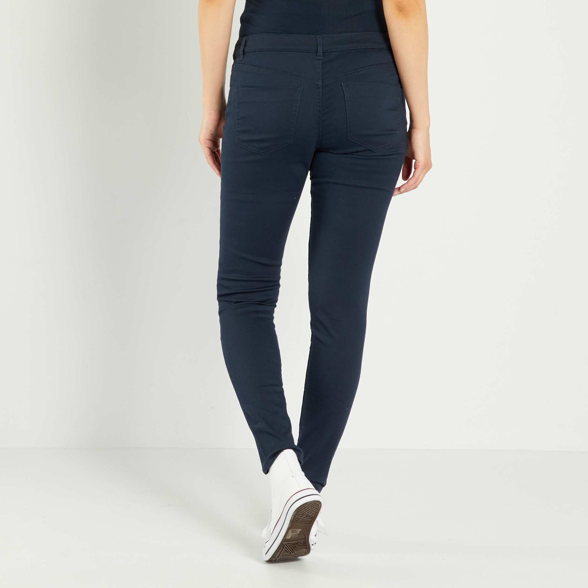 Pantalon en twill de grossesse bleu marine