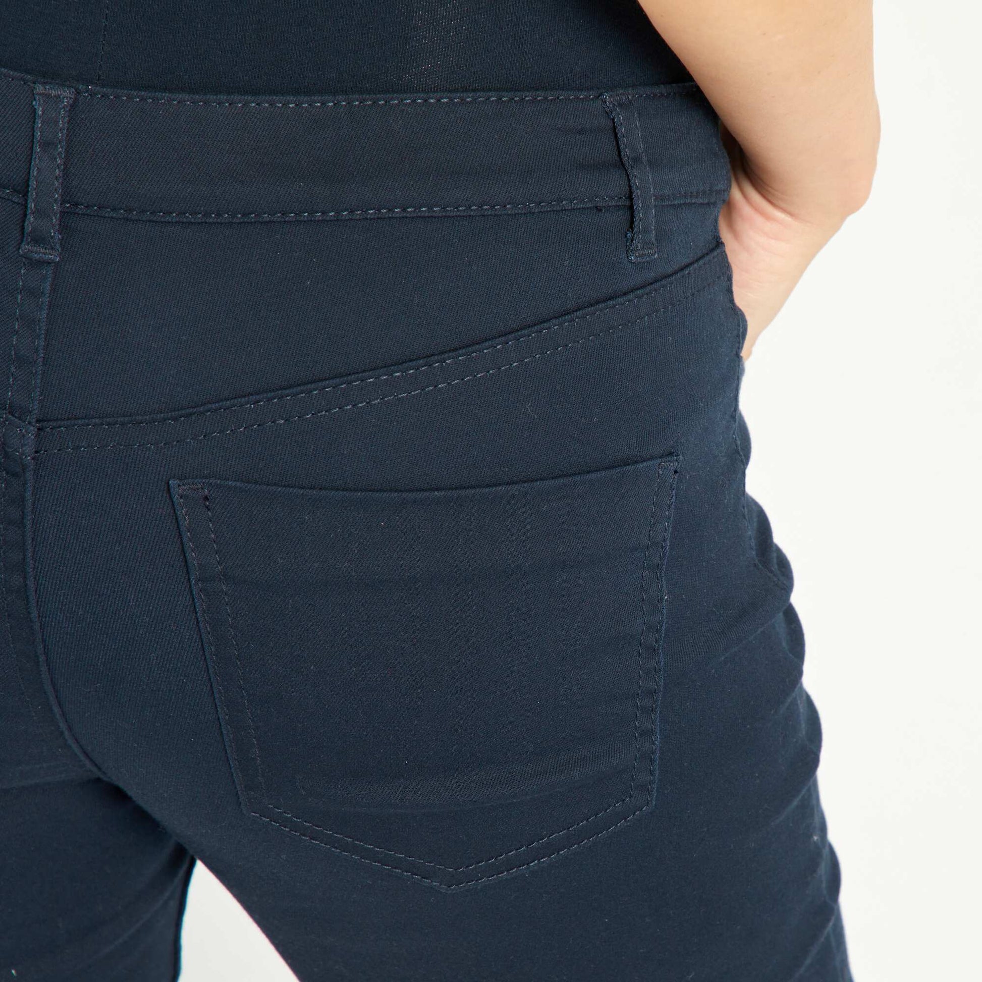 Pantalon en twill de grossesse bleu marine