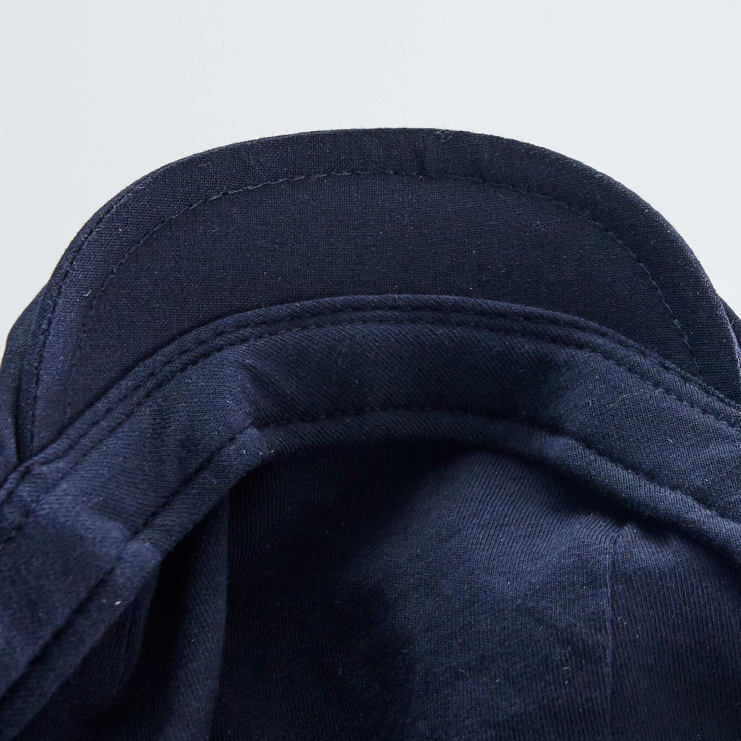 B ret uni bleu marine