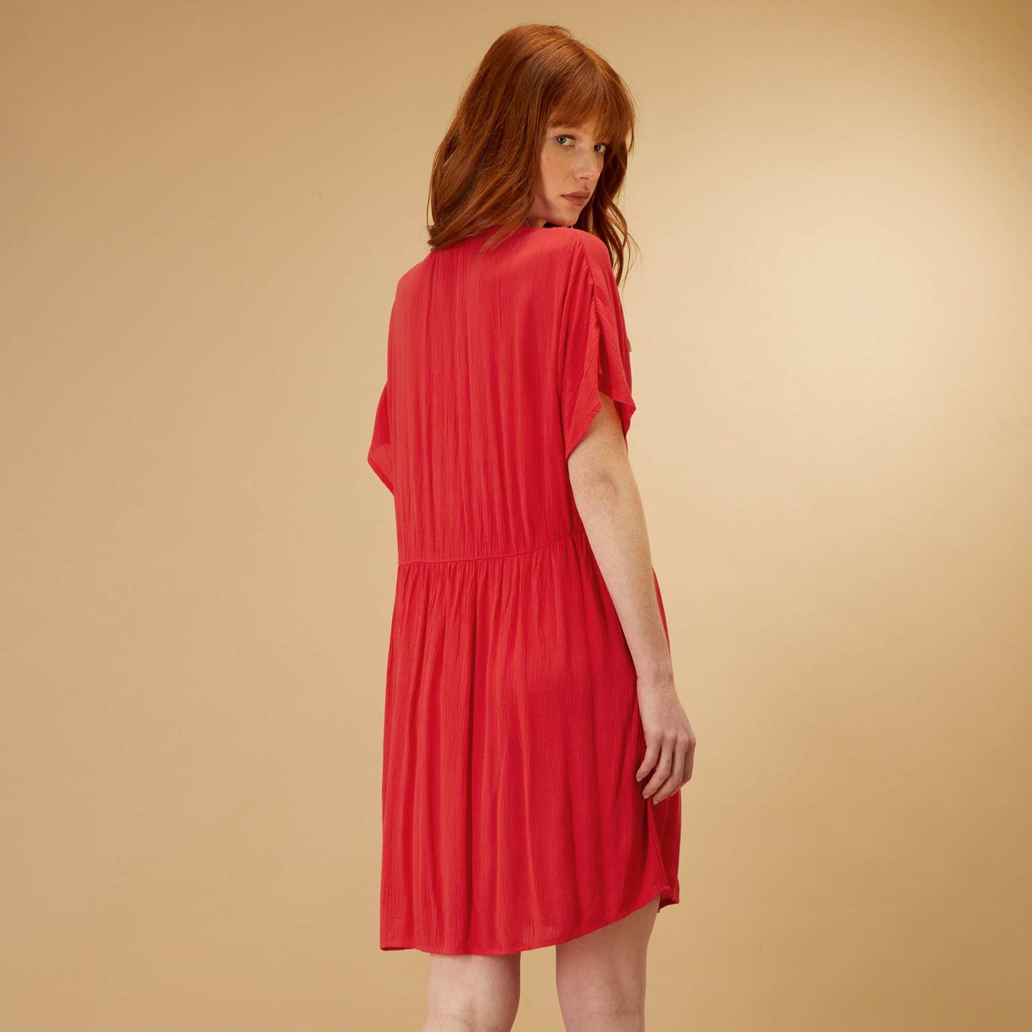 Robe courte rouge