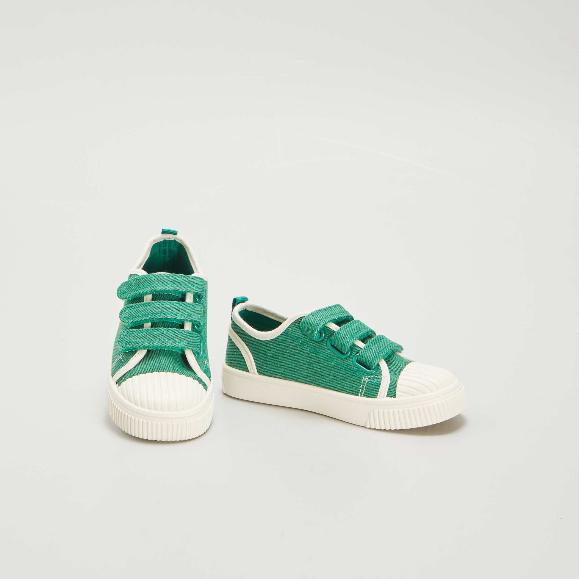 Baskets en toile scratchs Vert