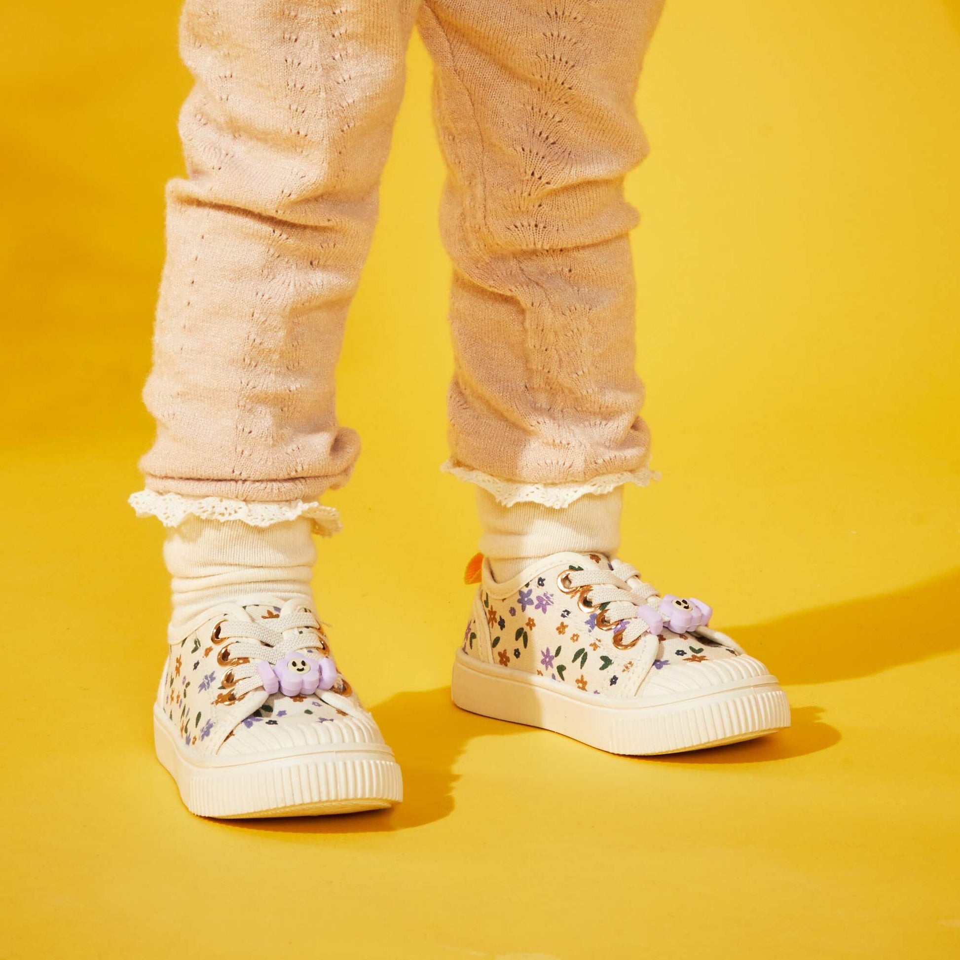 Baskets en toile Ecru