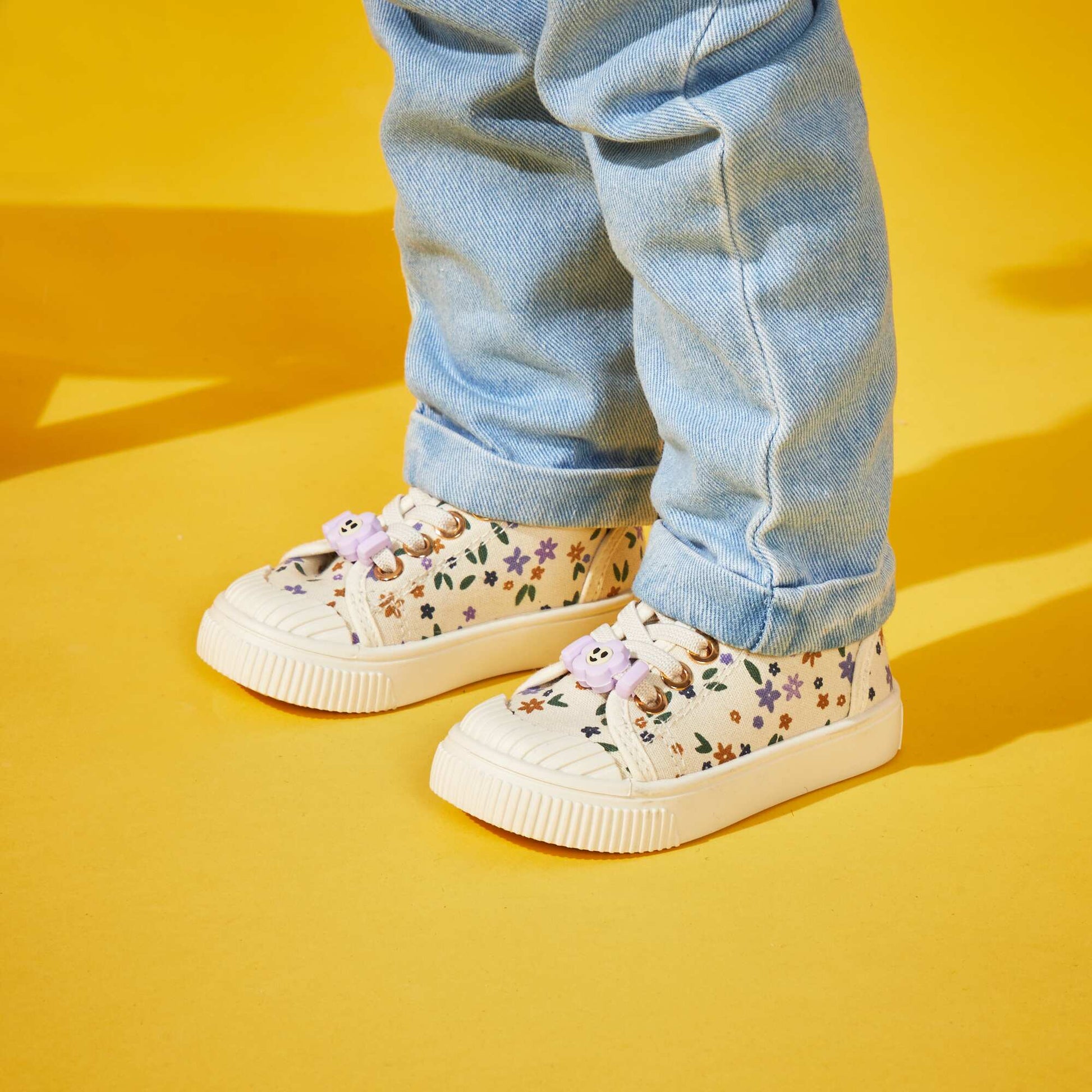 Baskets en toile Ecru