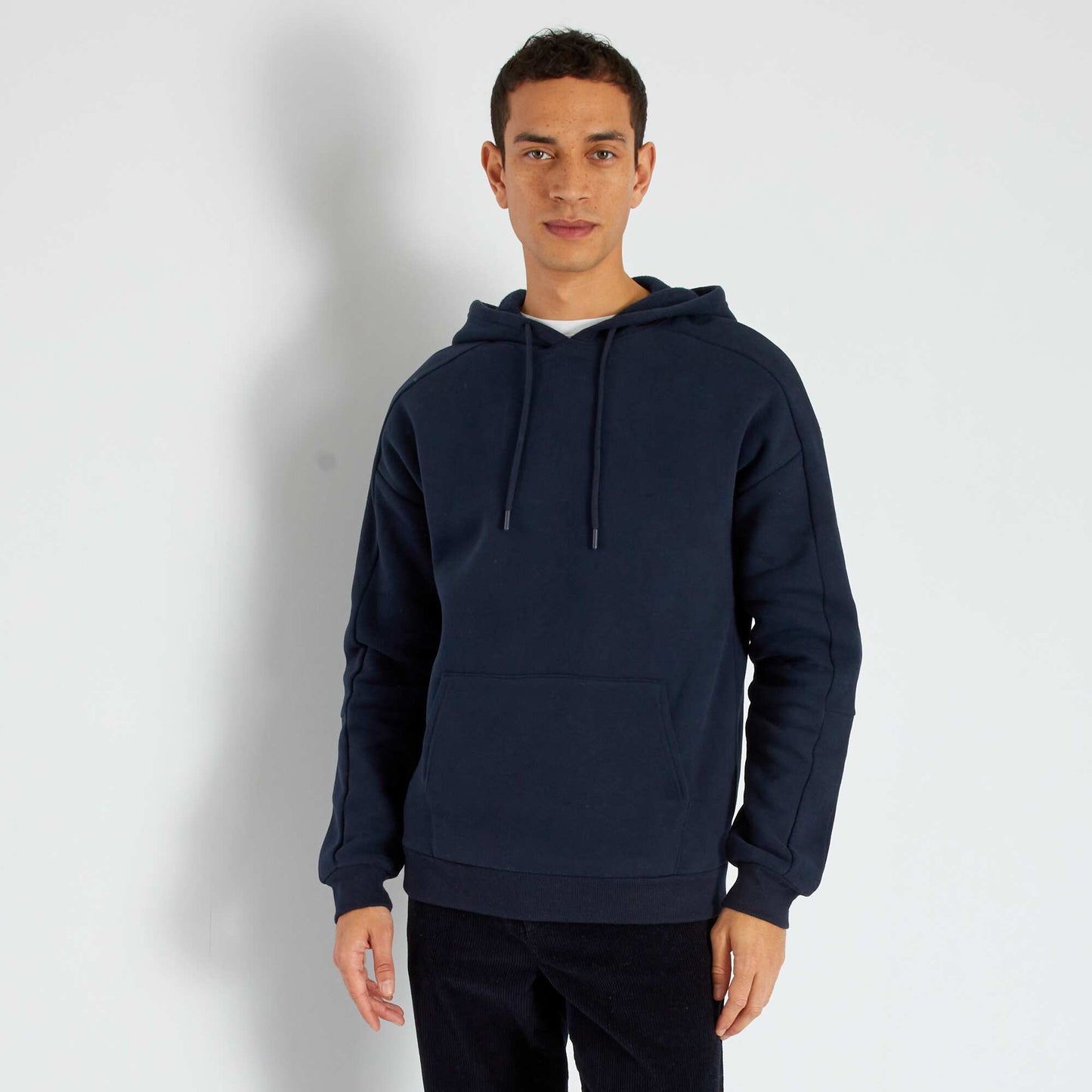 Sweat capuche avec poche kangourou Bleu