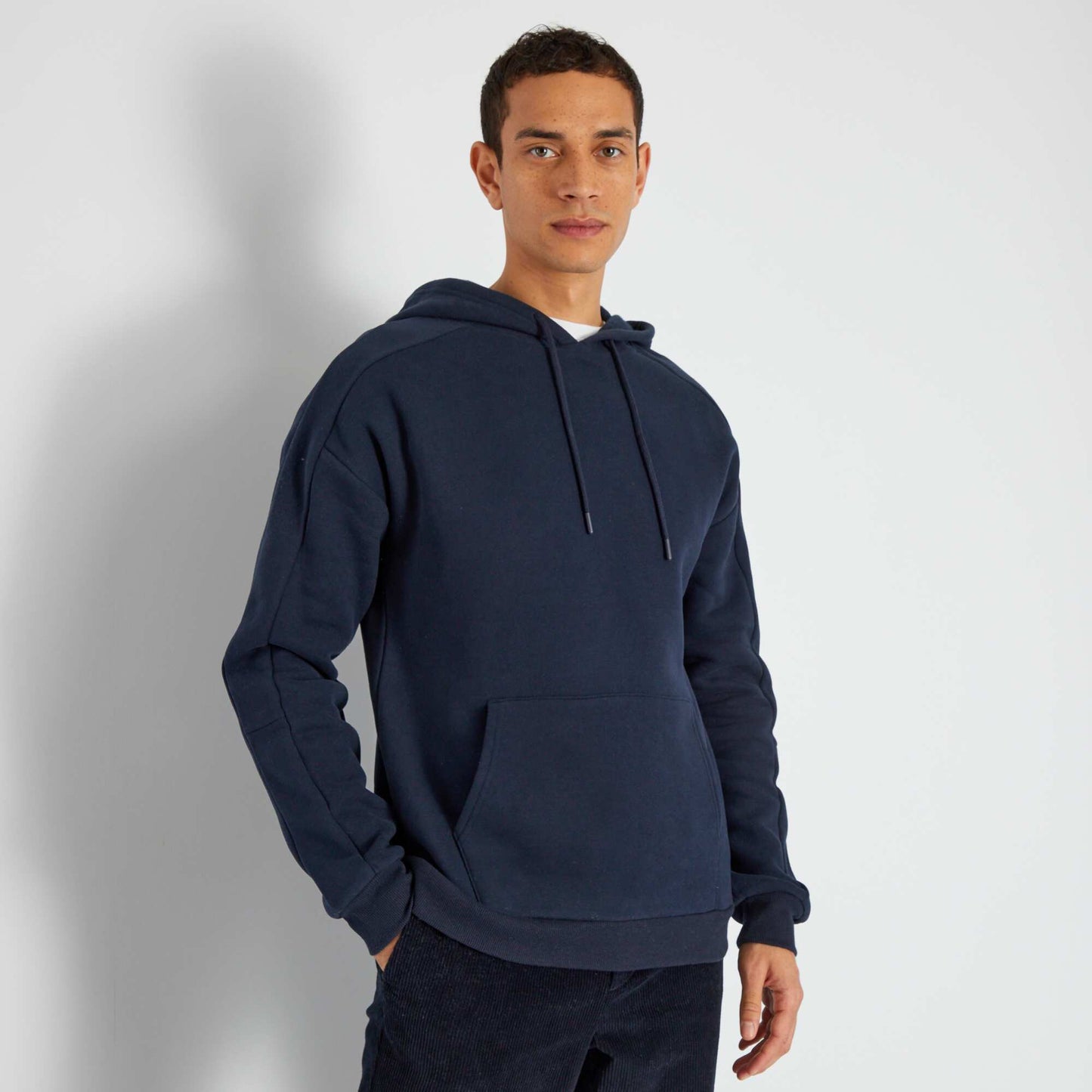 Sweat capuche avec poche kangourou Bleu