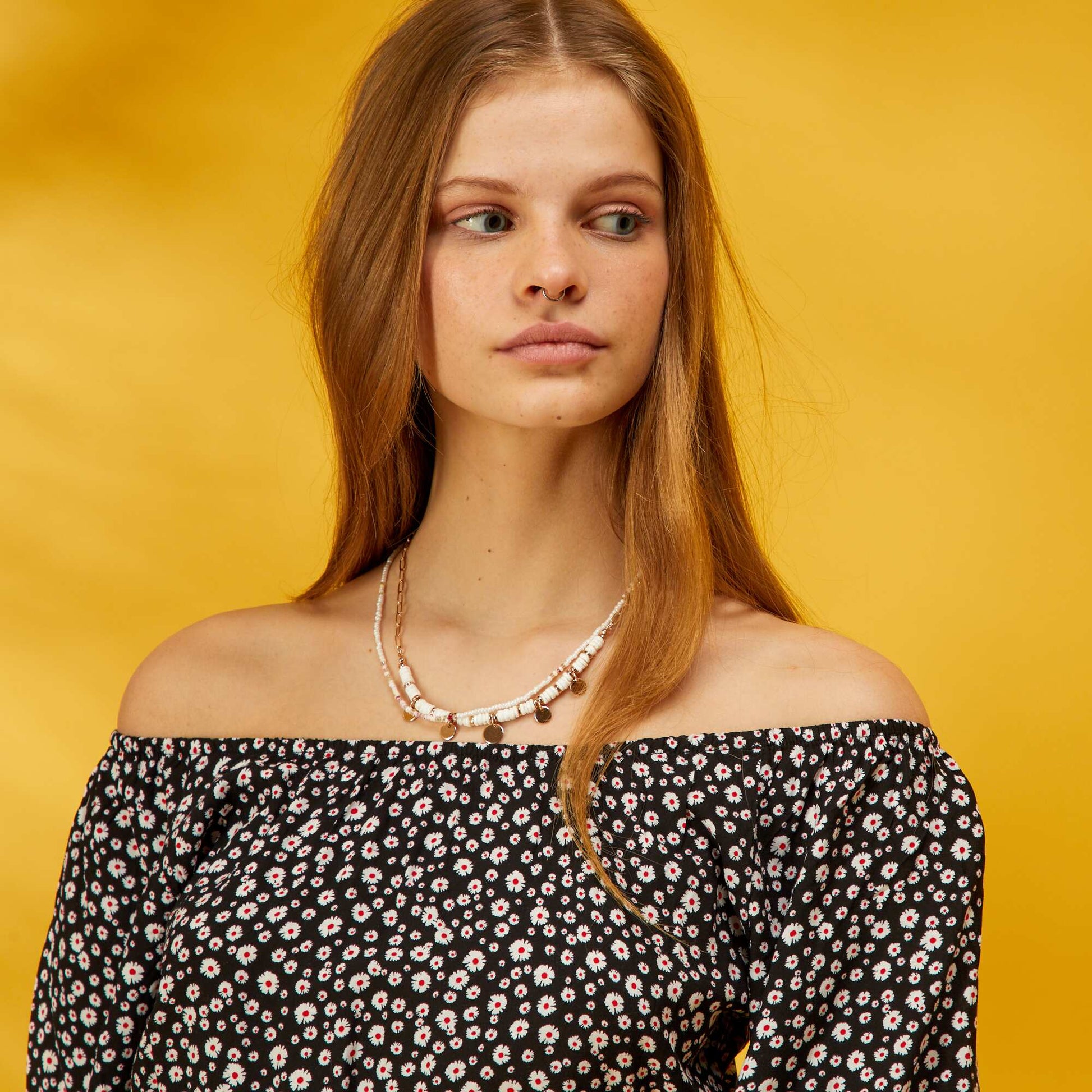 Blouse fleurie encolure bardot Noir