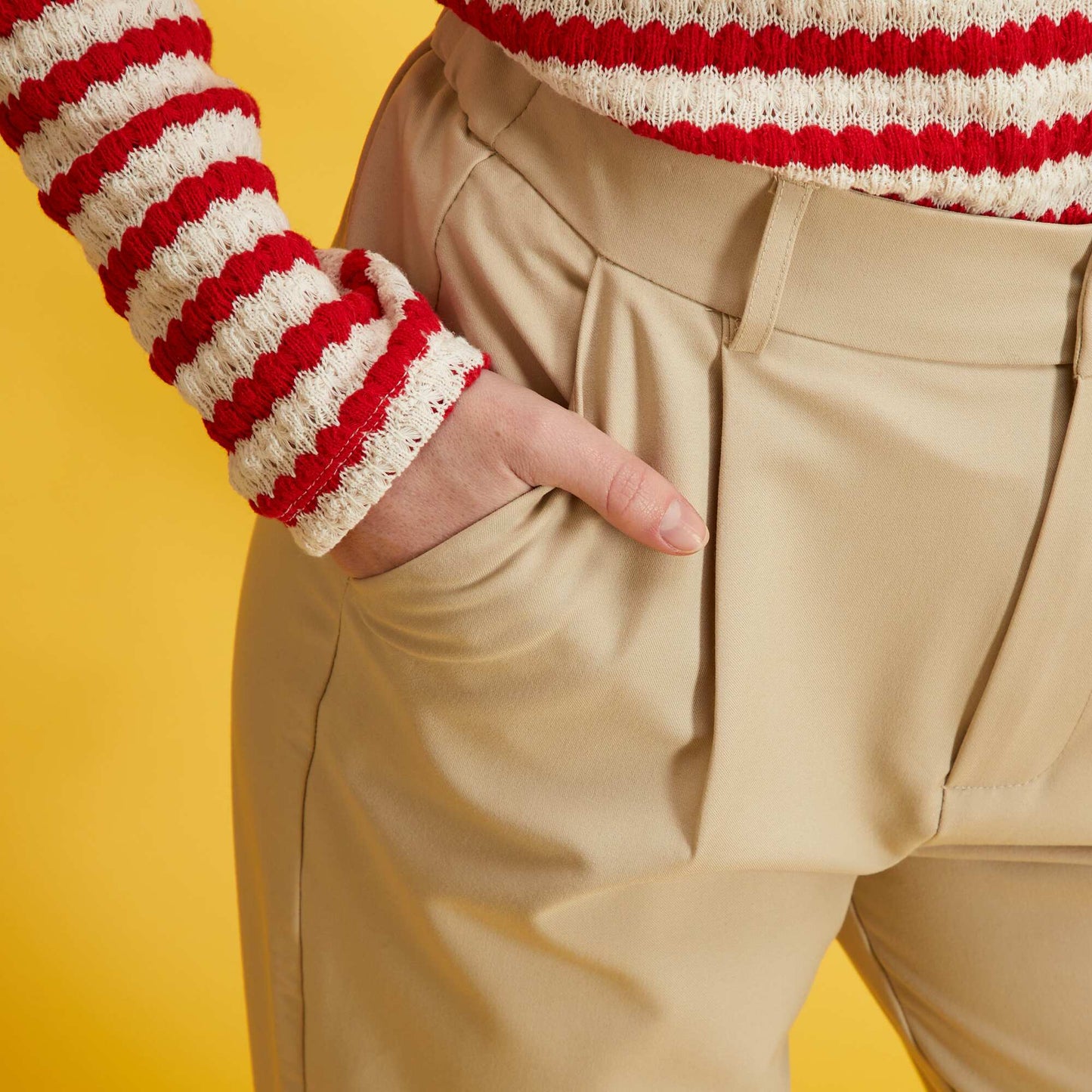 Pantalon chino avec taille lastiqu e beige cr me