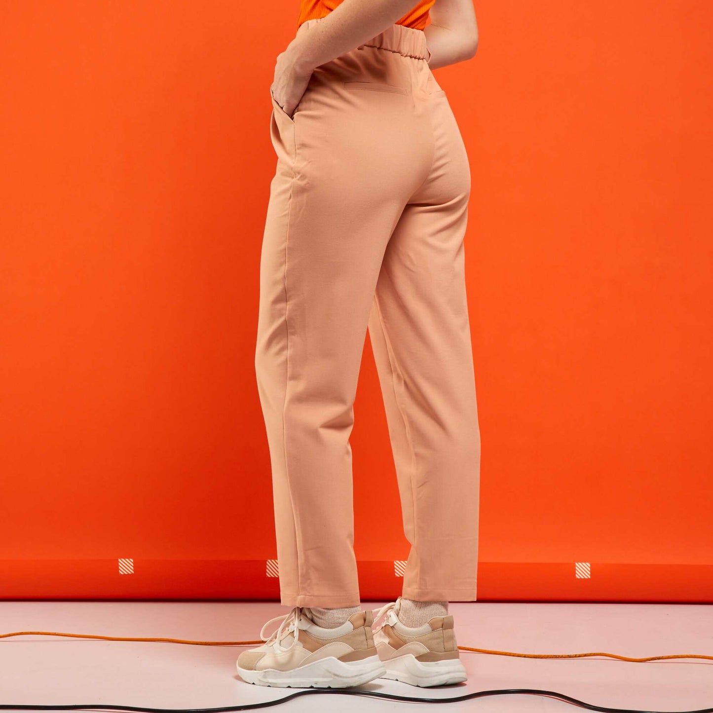 Pantalon chino avec taille lastiqu e Orange