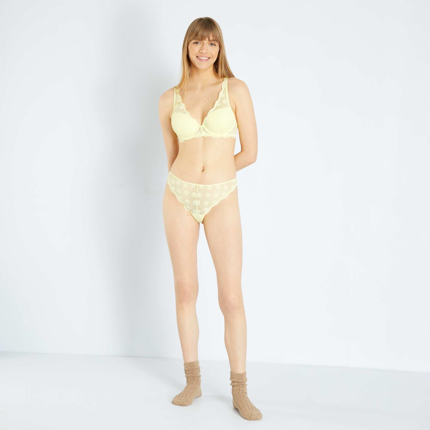 Soutien-gorge ampliforme en dentelle jaune