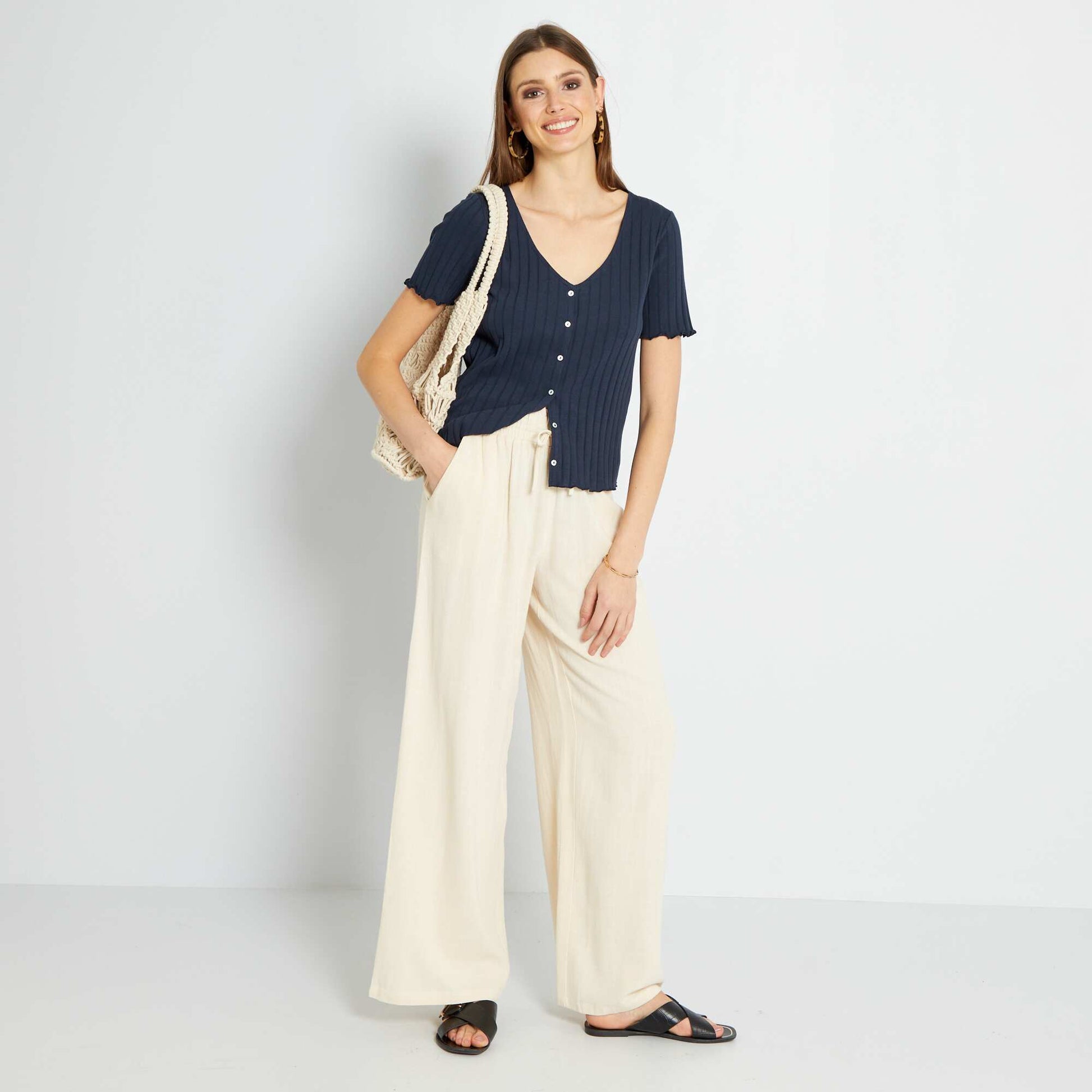 T-shirt boutonn uni bleu marine