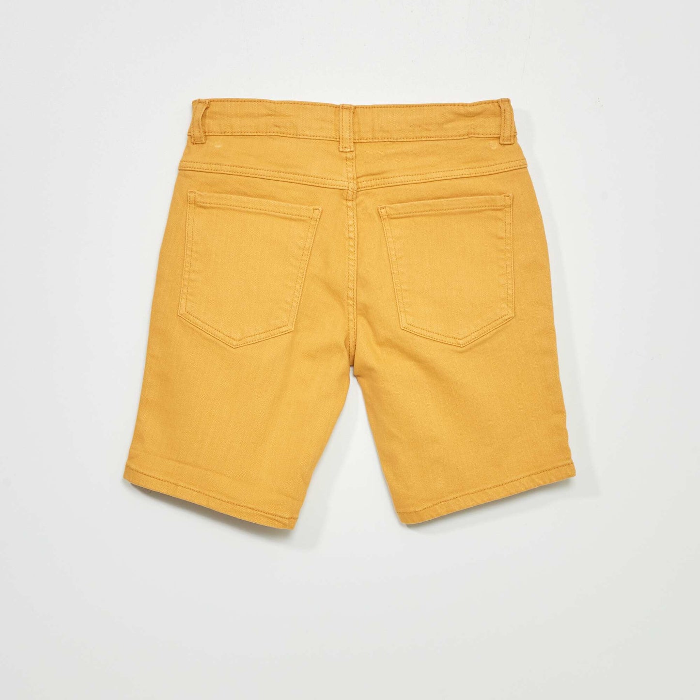 Bermuda slim en twill Jaune moutarde