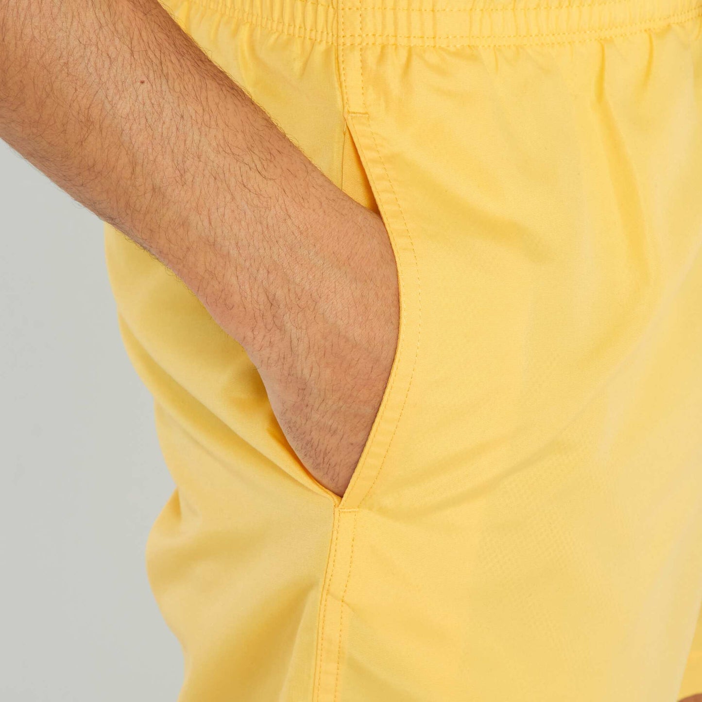 Short de bain uni Jaune