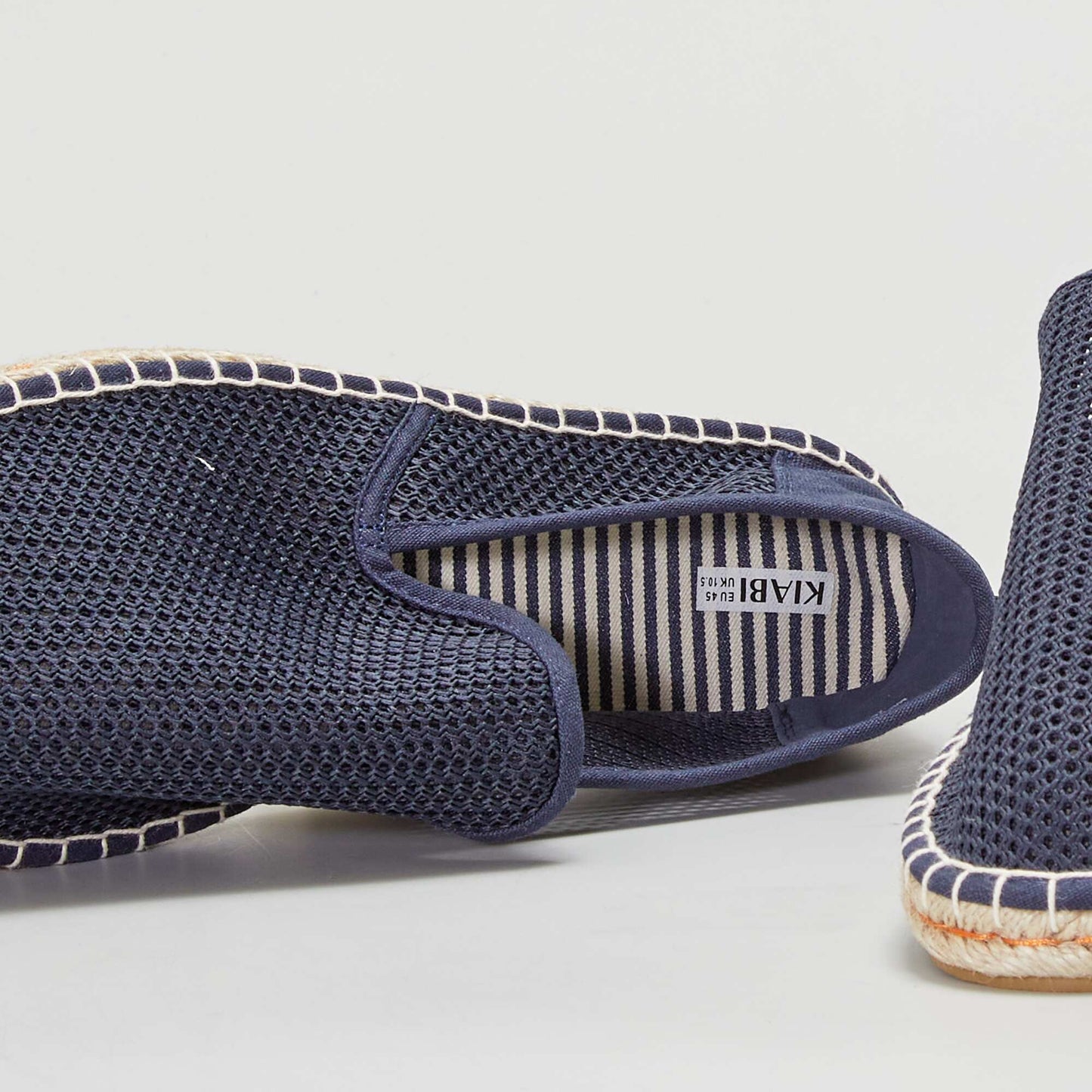 Espadrilles en mesh bleu fonc