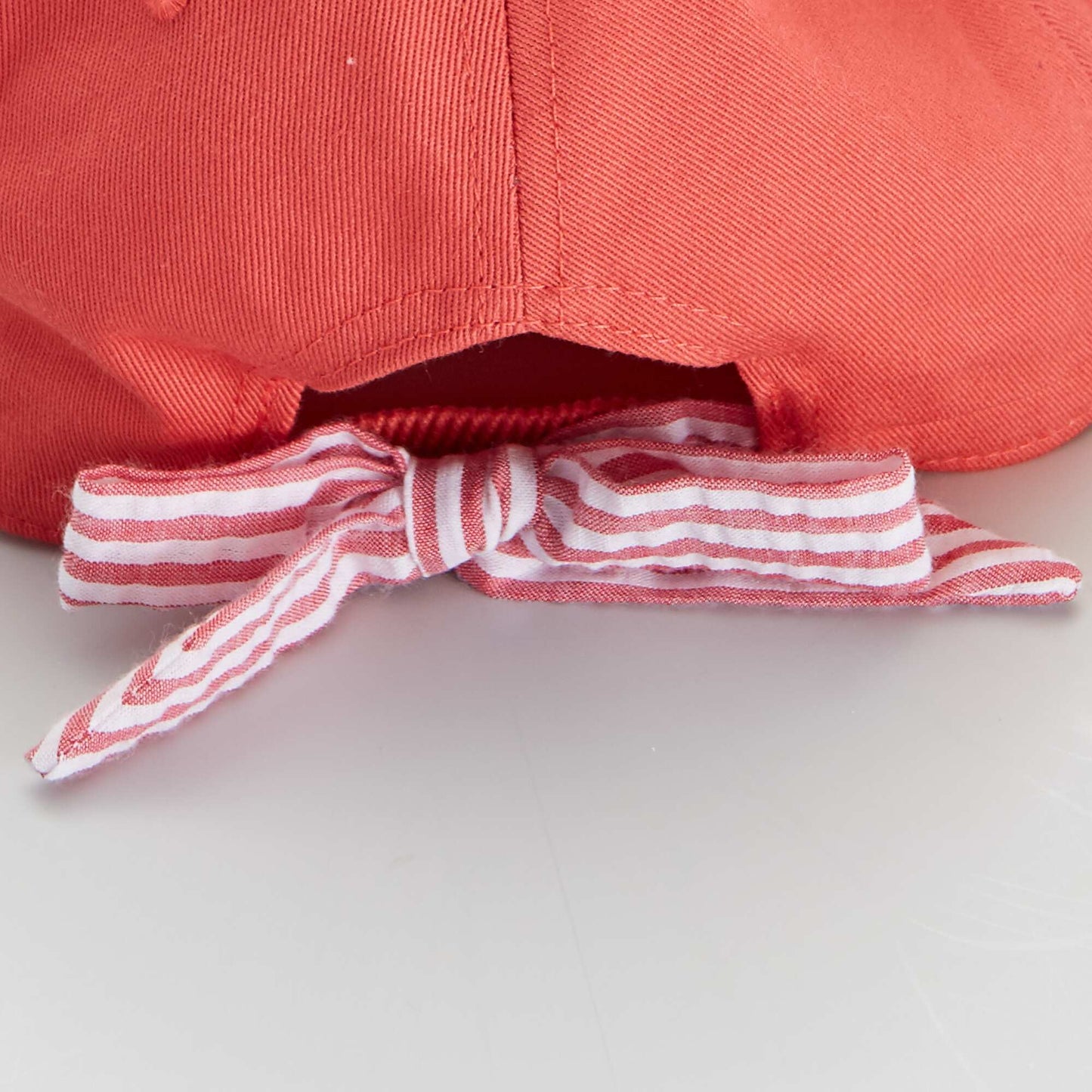 Casquette avec n ud fantaisie Rouge