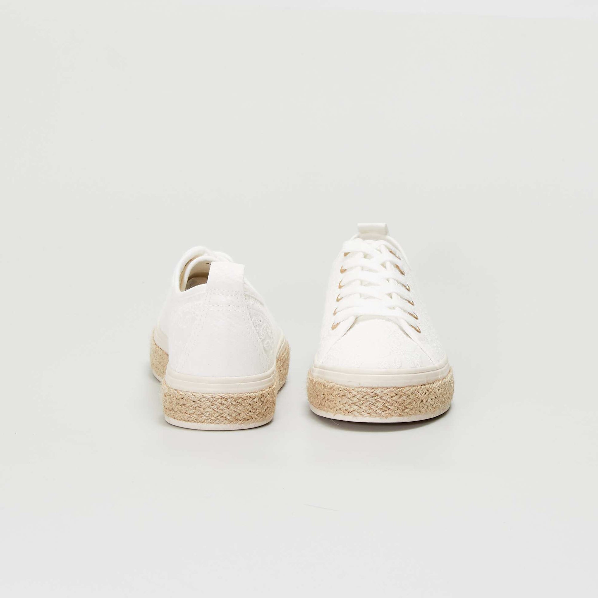 Baskets compens es en toile brod e Blanc
