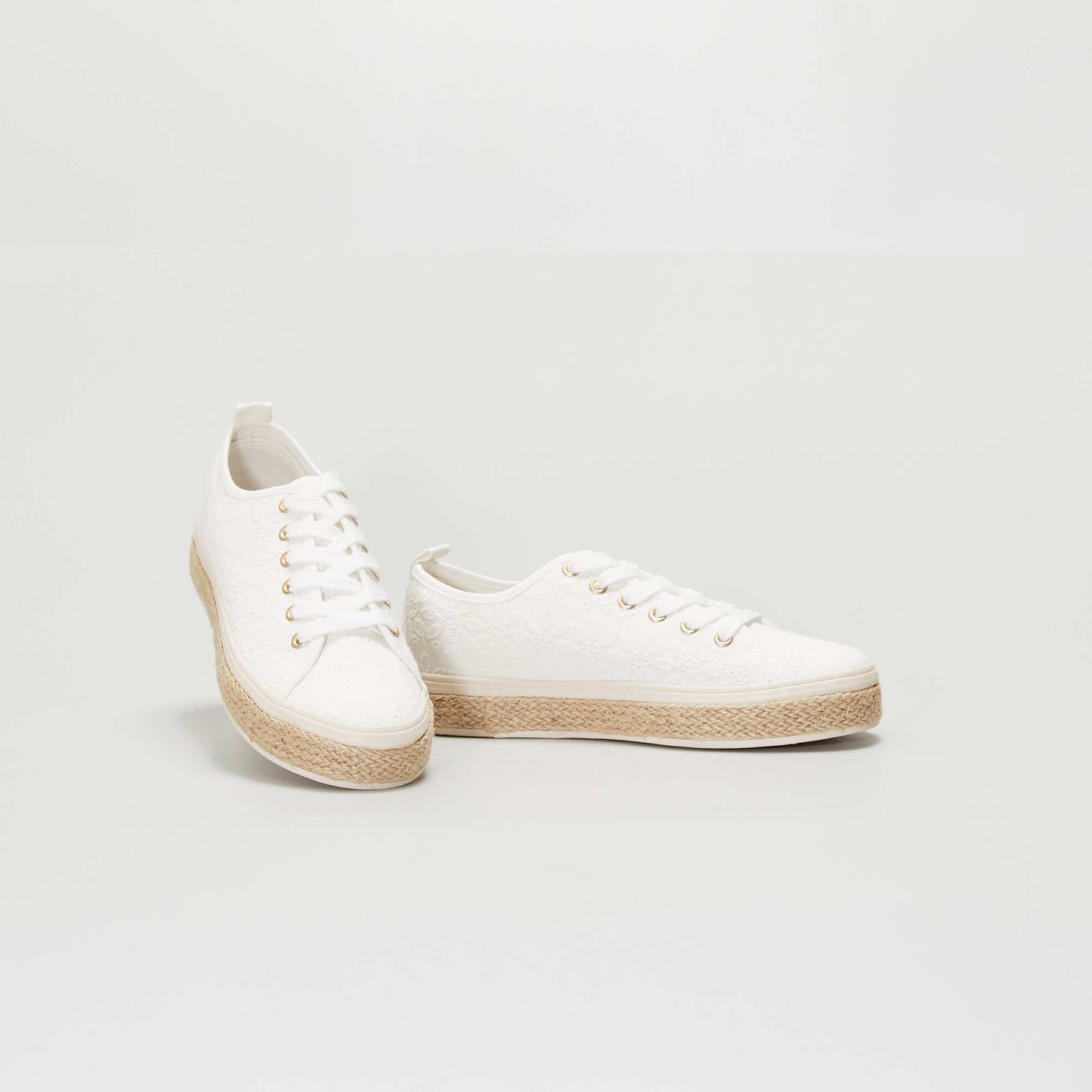 Baskets compens es en toile brod e Blanc