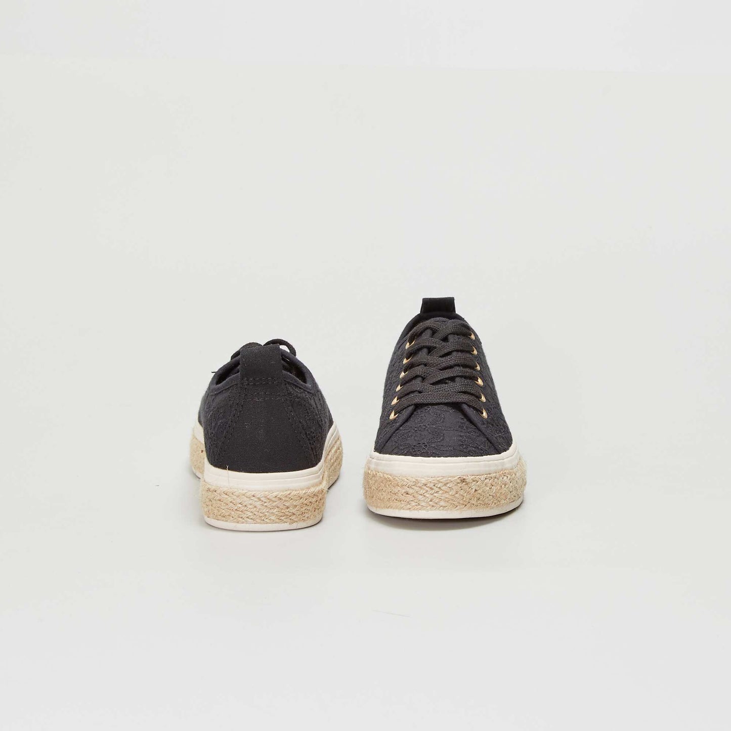 Baskets compens es en toile brod e noir