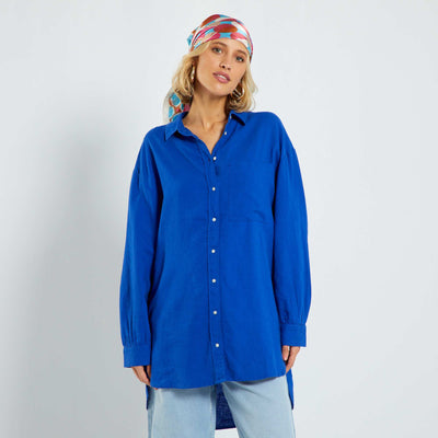 Chemise longue en lin bleu