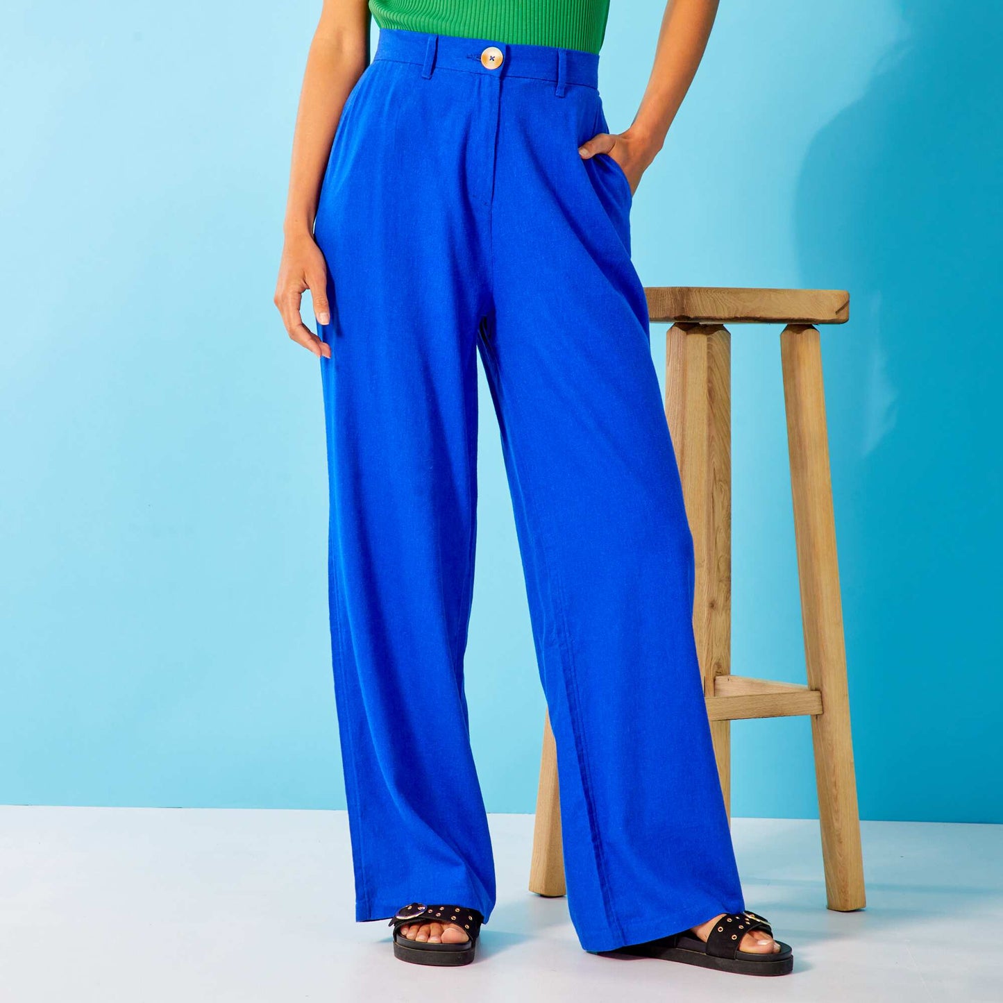 Pantalon large en lin bleu