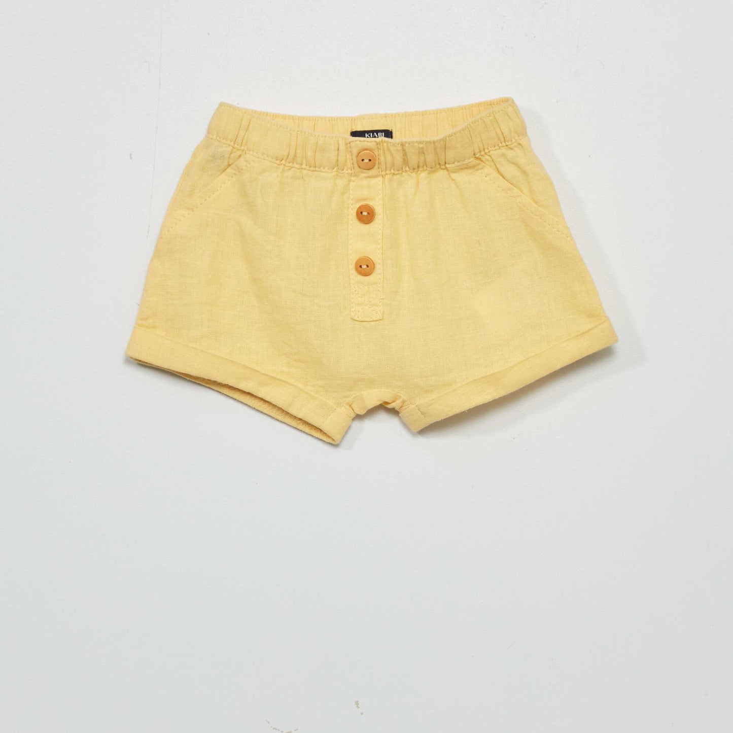 Short en lin jaune